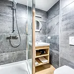 L'avenue Hotel
